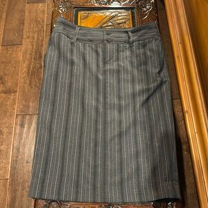 Size 2 old navy pencil skirt
